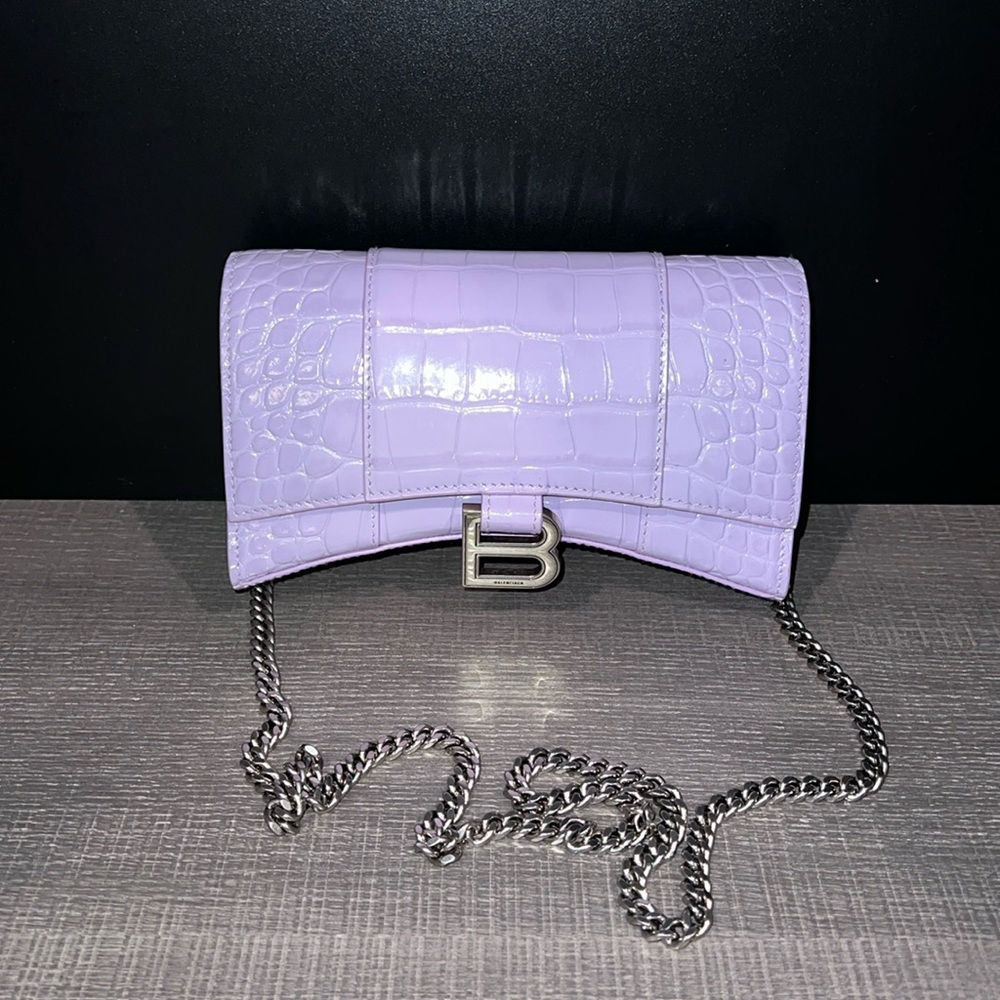 Lilac balenciaga hourglass wallet on chain cocodrilo embroised